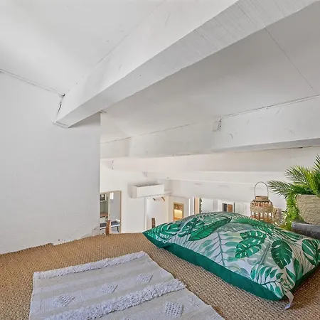 Cap Cozy Air-conditioned With Terrace And Pool Nyaraló