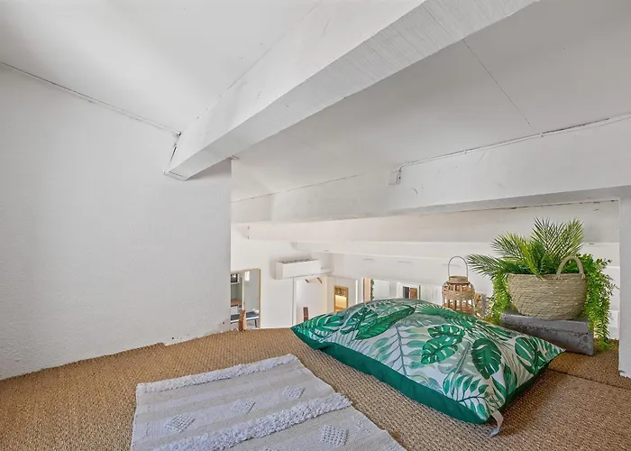 Cap Cozy Air-conditioned With Terrace And Pool Feriehus