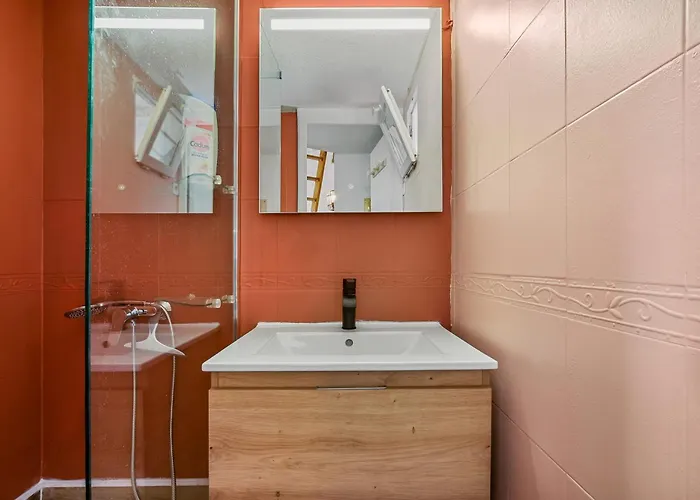 Cap Cozy Air-conditioned With Terrace And Pool